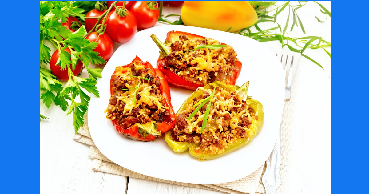 STUFFED BELL PEPPERS WITH TURKEY AND QUINOA: